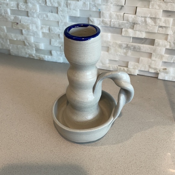 Williamsburg pottery candle holder - Picture 2 of 4